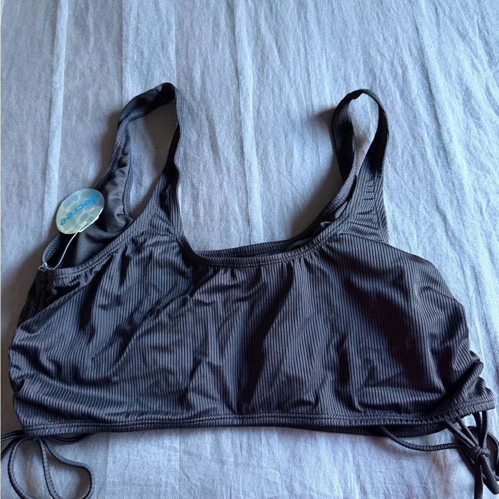 BLACK Ribbed SWIM TOP! - Picture 2 of 3